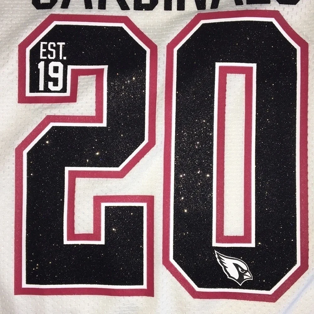 Size 8/10 cardnials Jersey never worn‎